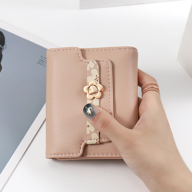 钱包新款2022网红短款折叠钱包女可爱日系少女心小钱包女 零钱包