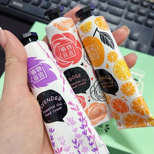 UZRO绿茶精萃保湿护手霜植物香氛不油腻滋润手部护理精油香氛正品