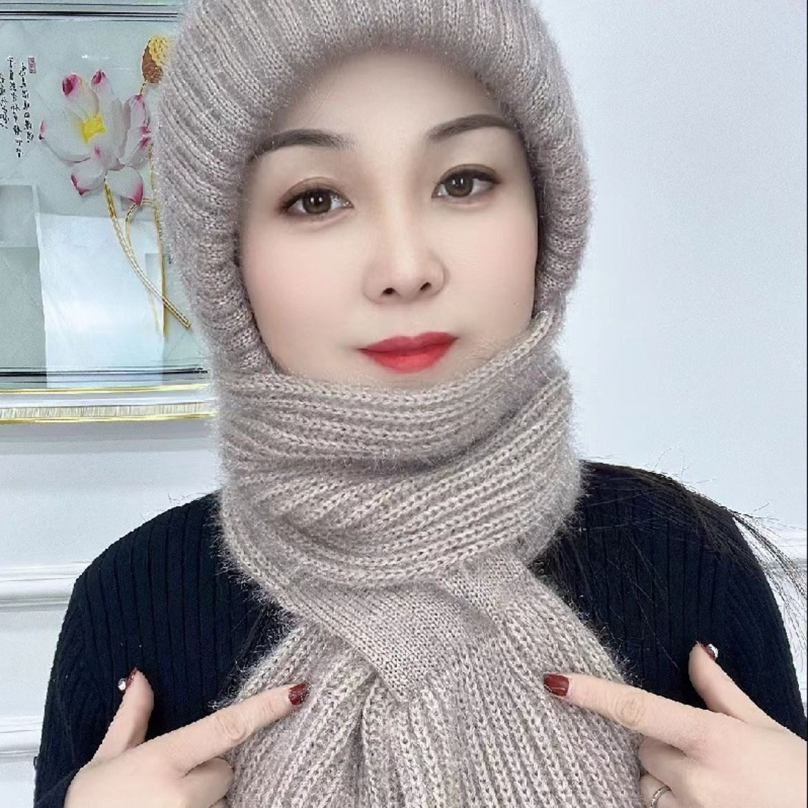 反季新款加绒加厚女帽子冬季保暖帽子围巾一体女冬天松鼠绒风雪帽