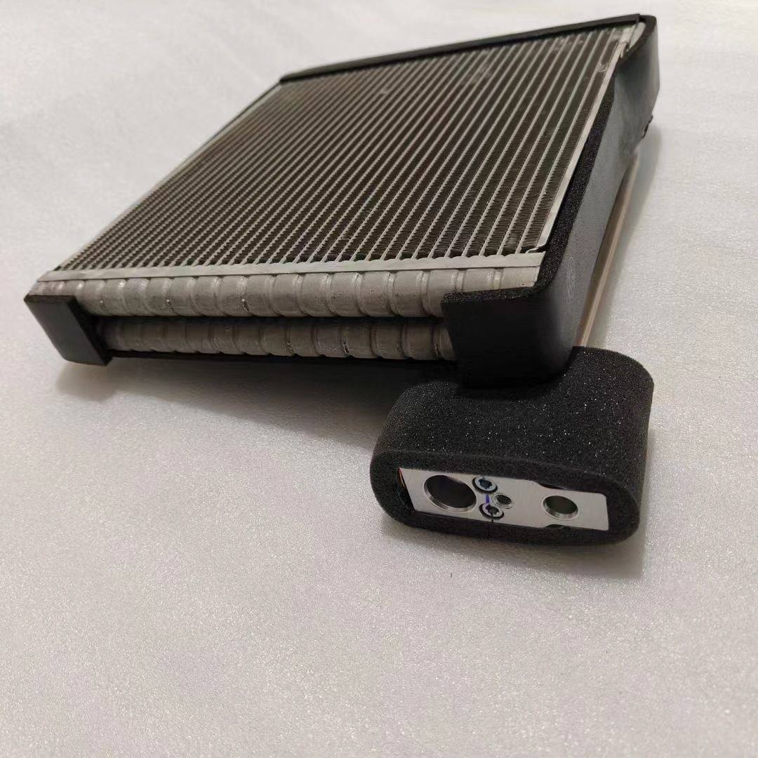 挖掘机PC200蒸发箱推土机空调蒸发器原装配件 经济实惠