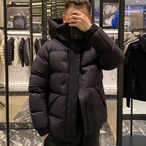 意大利代购MON­CL­ER/蒙­口羽绒服 Madeira黑武士男女冬季外套
