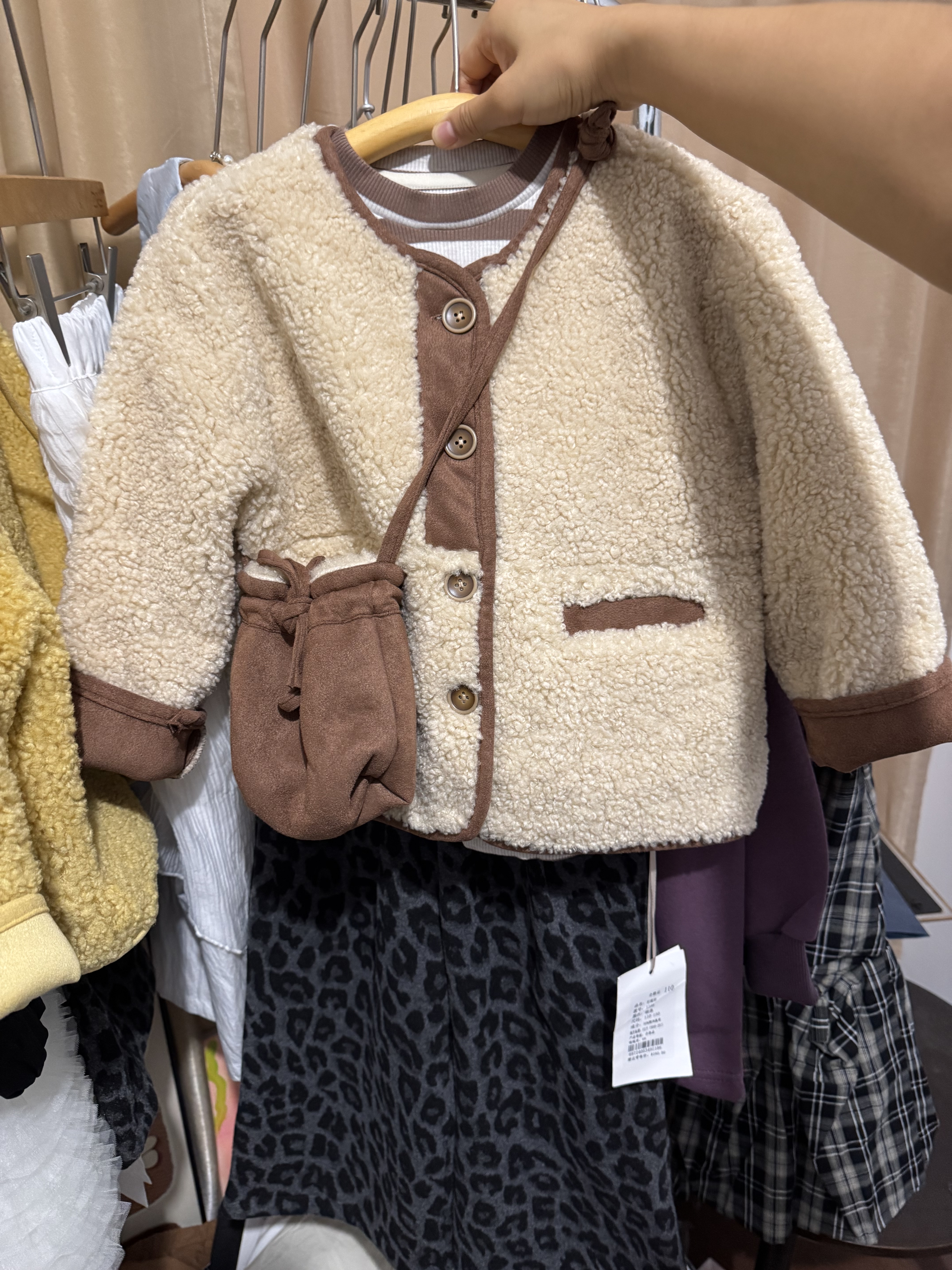 冬季新款女童羊羔毛外套加绒裤子套装