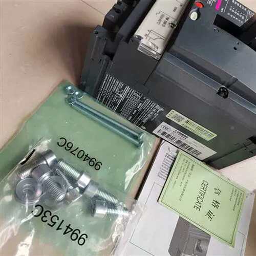 塑6壳断路器NSXP250H T326M10D3 3D