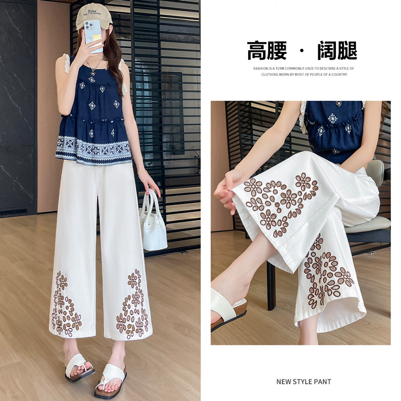白色九分阔腿牛仔裤女夏季薄款2025新款高腰显瘦镂空刺绣直筒裤子