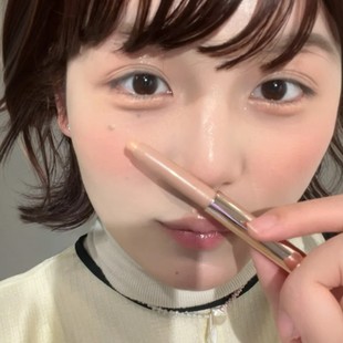 小猴子推荐~天国卧蚕笔韩系肉感眼卧蚕笔持久眼妆立体提亮眼影笔