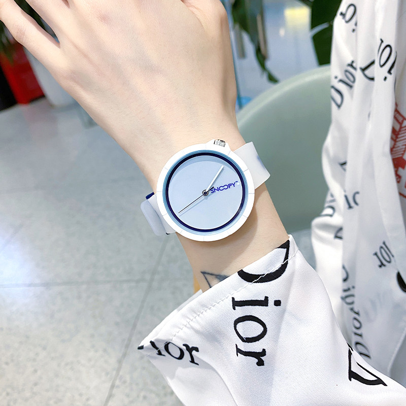 迪士尼史努比手表女气质初高中学生潮流电子表男简约防水儿童夜光