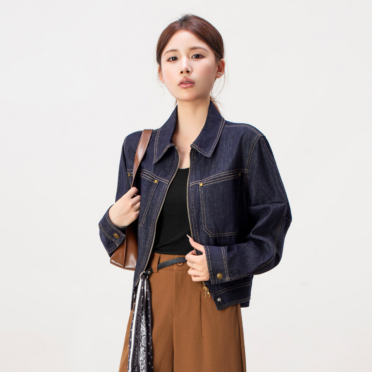 明线设计复古牛仔外套女2026春季新款高级感休闲短款拉链夹克上衣,女装/女士精品,短外套,淘宝优惠券,粉丝福利购,淘宝优惠卷