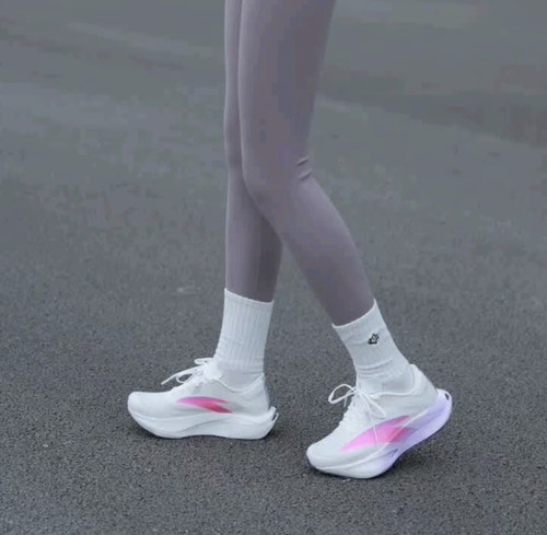 Anta安踏 C202 7.0 涅槃 织物回弹 低帮 氮科技 马拉松跑步鞋女款