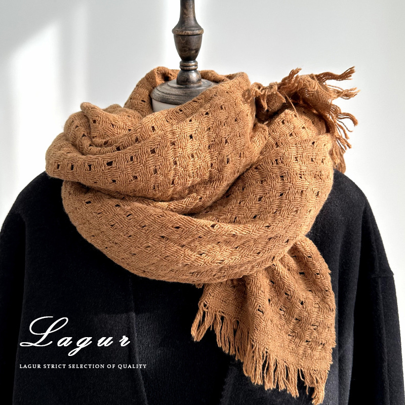 日系经典重磅羊毛混纺大版加厚围巾镂空设计保暖新款冬季高级感女