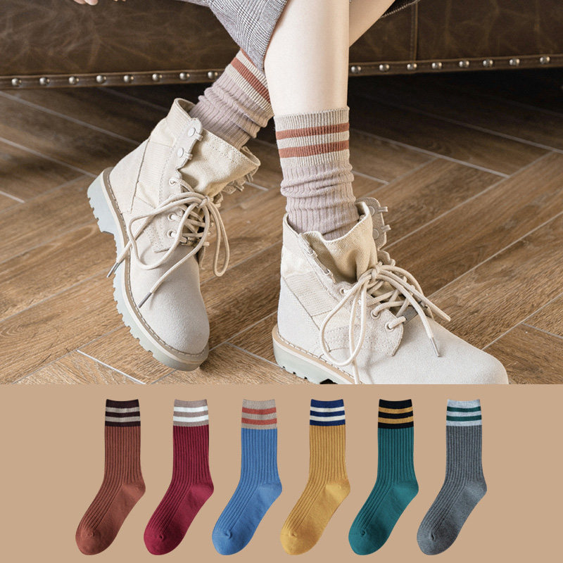 여성용 양말 중반 종아리 양말은 트렌디한 두꺼운 스타킹 봄 가을 겨울 순수 코튼 플러스 벨벳 두꺼운 여성용 하이 튜브 롱 스타킹입니다