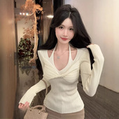 MAMMJUDX小香风假两件针织衫 一折专区 女秋冬纯欲v领挂脖上衣