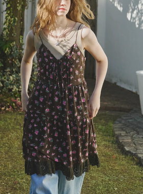 idem·2025新款日系碎花蕾丝吊带蝴蝶结连衣裙中长显瘦甜美裙子