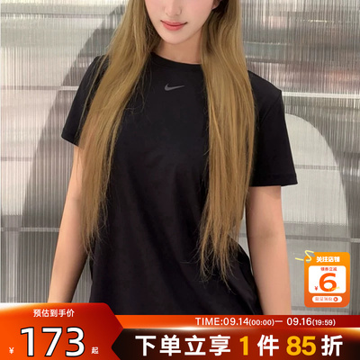 劲浪nike耐克新款女子运动休闲黑色宽松舒适短袖T恤HV2773-010