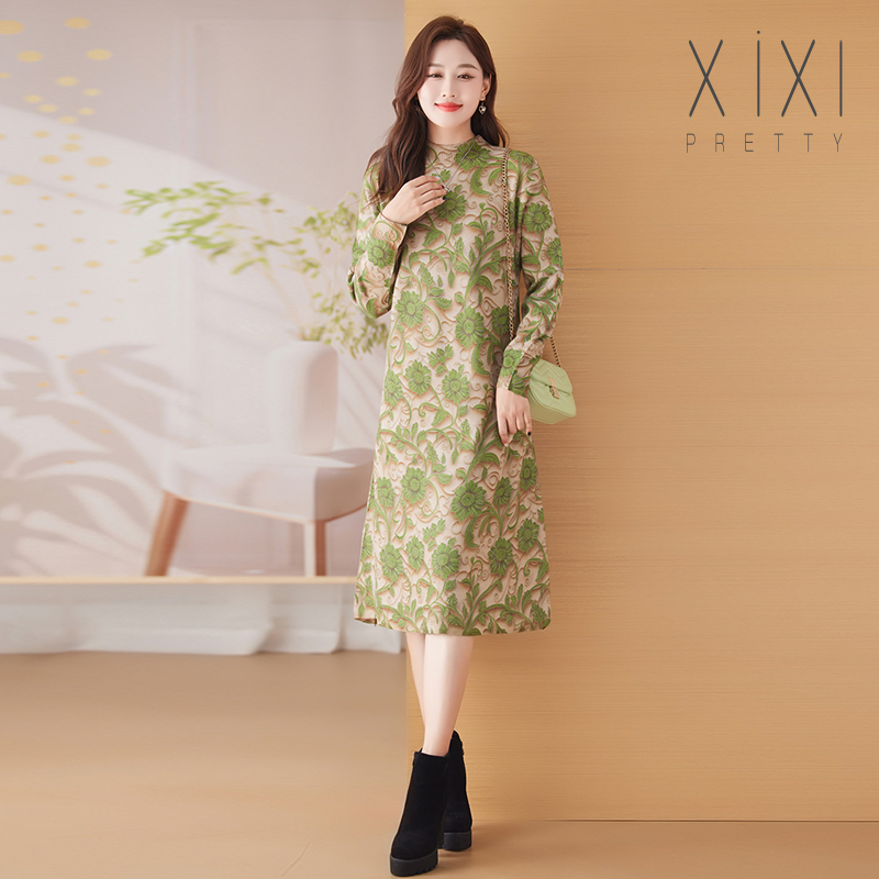 2025秋冬季毛衣裙绿色时尚修身针织内搭打底连衣裙高端大牌中长款