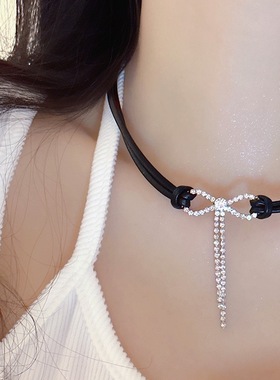 皮质锆石蝴蝶结项链choker女甜酷