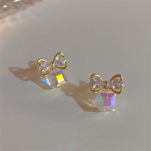 Sugar cube crystal earrings sweet temperament bow hollow