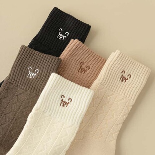 秋冬新款加厚毛圈袜子女日系卡通小熊白色中筒袜地板袜保暖雪地袜