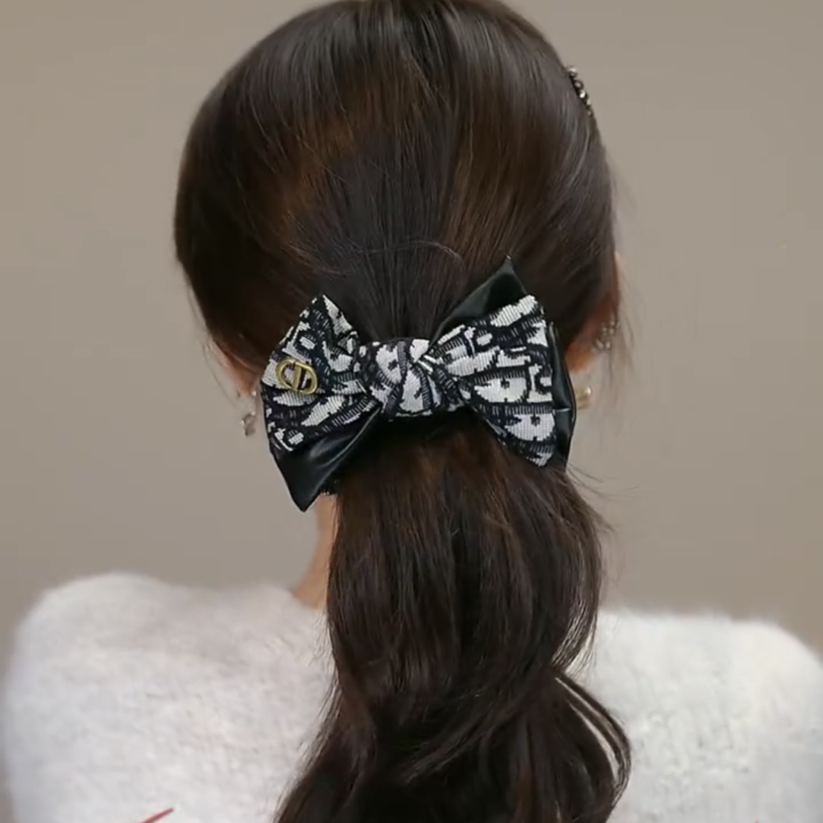 韩版高级感黑白蝴蝶结香蕉夹2025新款发夹气质优雅百搭马尾夹子女