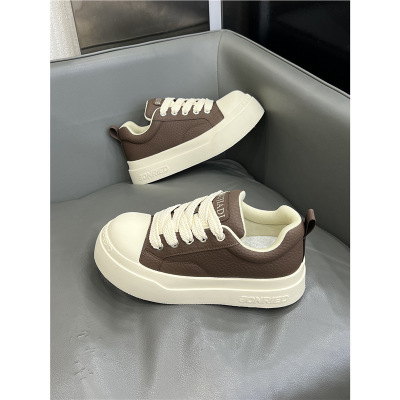 j男鞋2025秋季新款皮面大头鞋百搭厚底板鞋潮流低帮运动休闲鞋