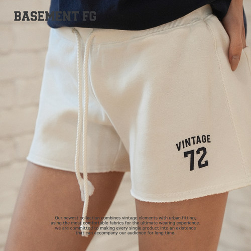 BASEMENTFG美式复古运动短裤女抽绳休闲261130024005