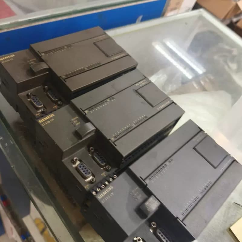 售前询价6ES7214-2AD23-0XB8有 成色好 包