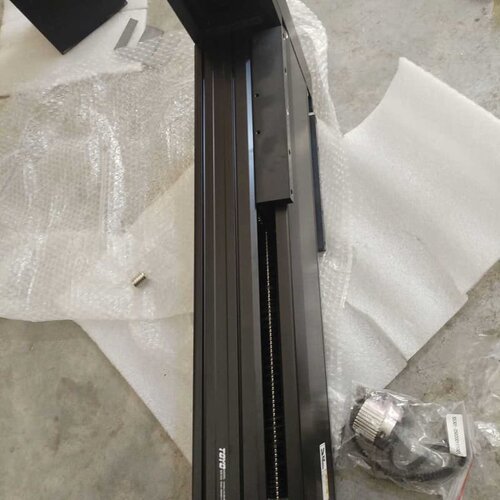议价ETH22-L10-300-BL全新一个TOYO丝槓模組