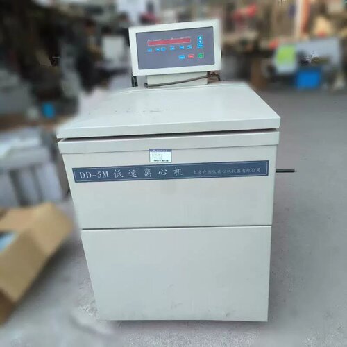 售前询价DD-5M 低速离心机 卢湘仪大容量 5000转 4x750ml议价维修