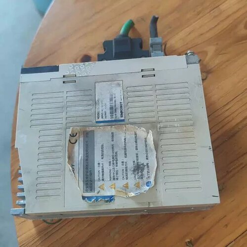售前询价禾川 SV3A040A-D1 400W驱动器 拆机 实