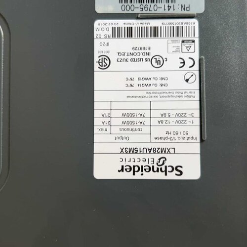 售前询价伺服马达套装1.5kW 驱动器LXM28AU15M3X