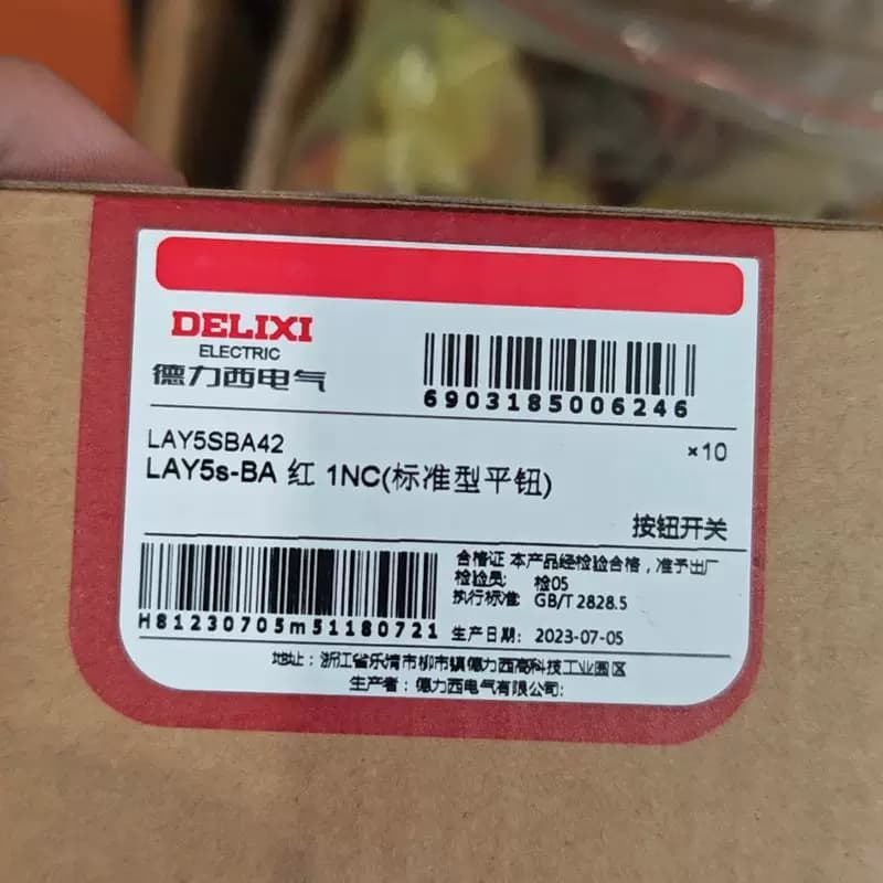 售前询价电气按钮开关LAY5s-BA红1NC 标準型平钮 型号