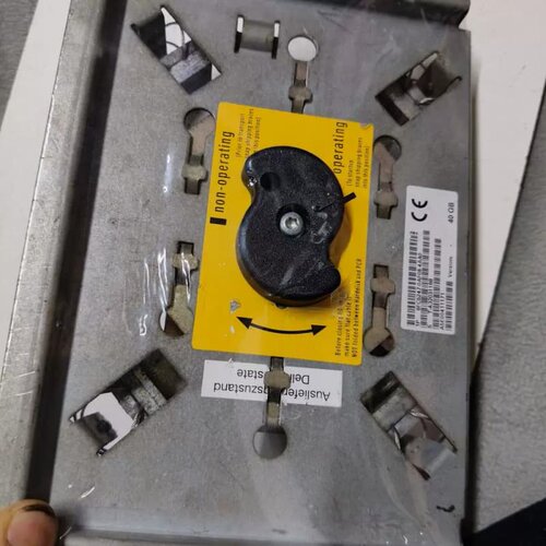 售前询价6FC5247-0AF08-4AA0硬碟支架