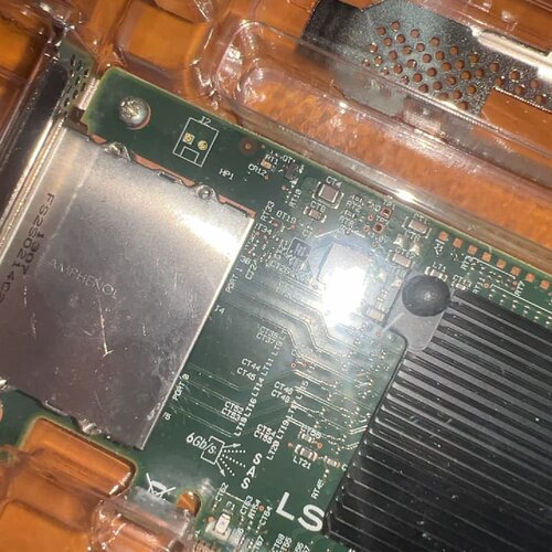 售前询价【维修议价】LSI 9200-8e H3-25260-02C 阵列卡议价074