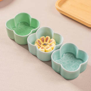 陶瓷碟子家用2026新款味碟零食碟高颜值精致糕点甜品碟子小号青瓷