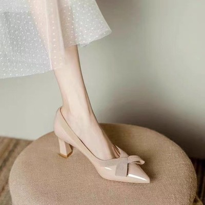 漆皮裸色粗跟尖头中跟5cm高跟鞋女7厘米2024春秋款气质配裙子单鞋