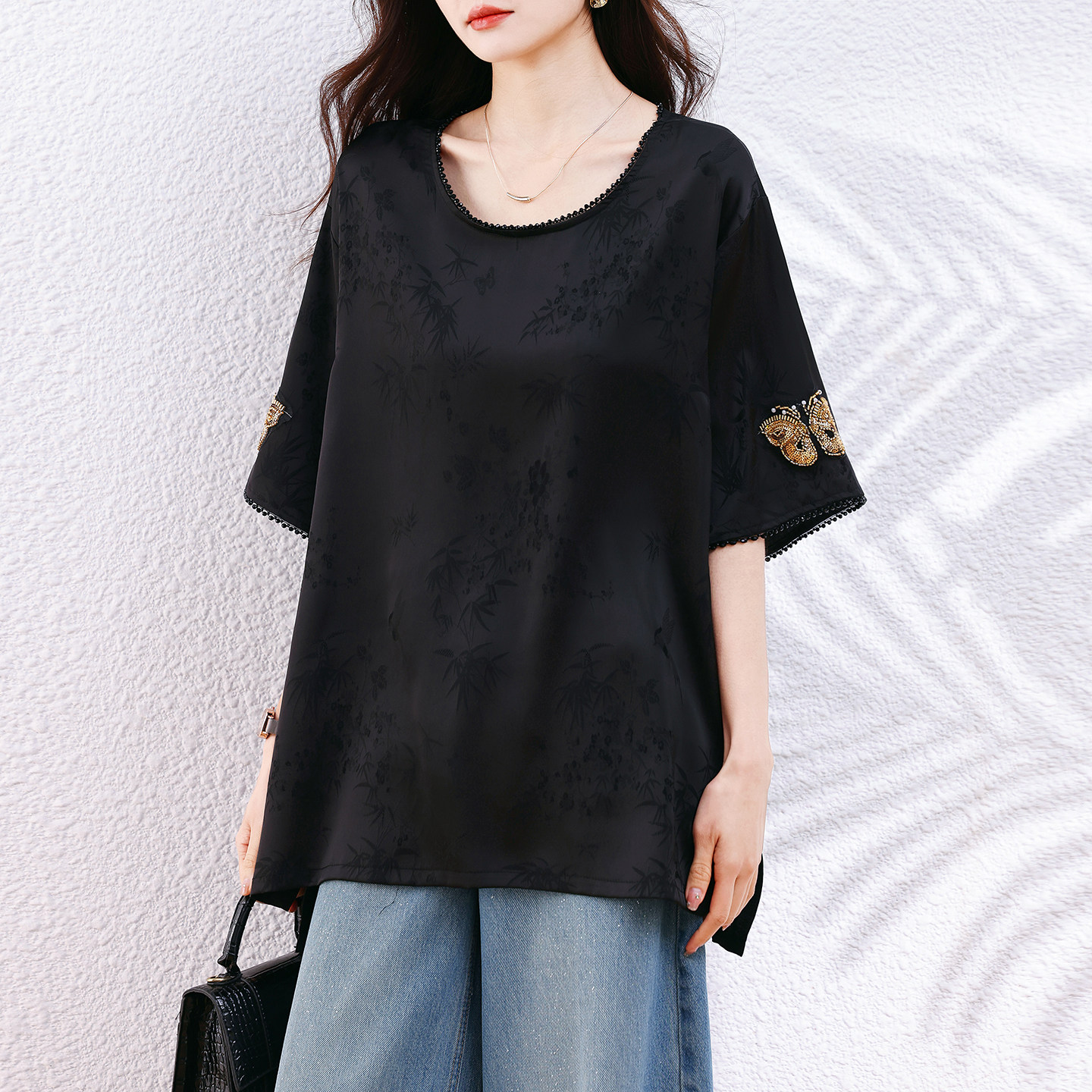 2026新款中式提花蝴蝶上衣女夏宽松遮肚显瘦短袖洋气大码蝙蝠袖女