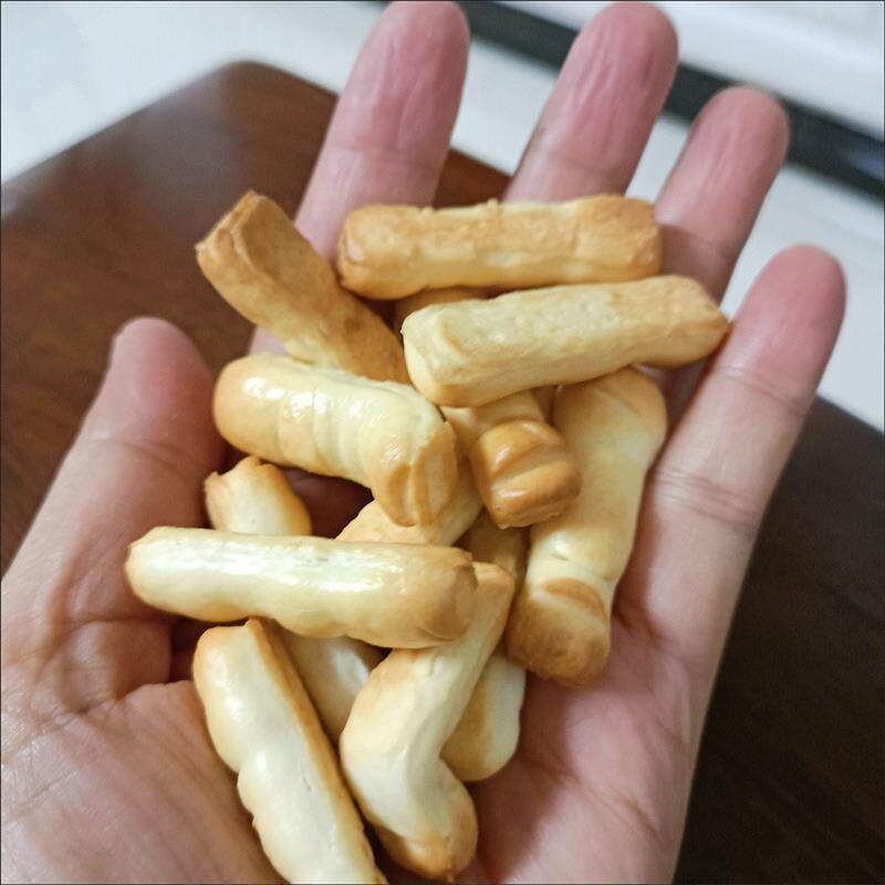 山西特产纯碱棒棒香葱碱水饼干早餐手指馍抗饿手指摸