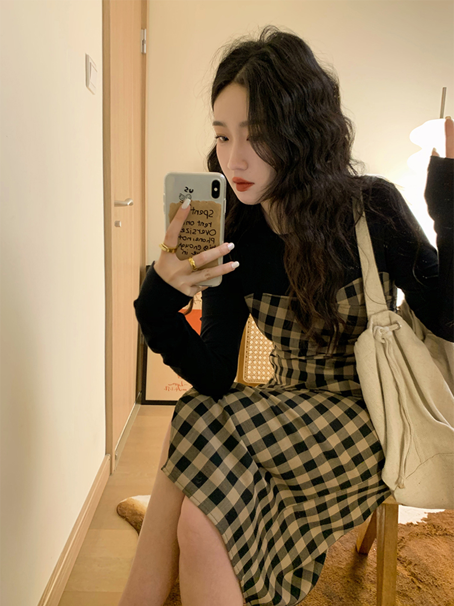 任小艺夏季复古高级感拼接格子连衣裙设计感小众收腰显瘦a字长裙