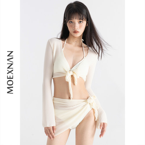 新款泳衣女性感裙式四件套长袖防晒度假显瘦仙女遮肚泡温泉泳装