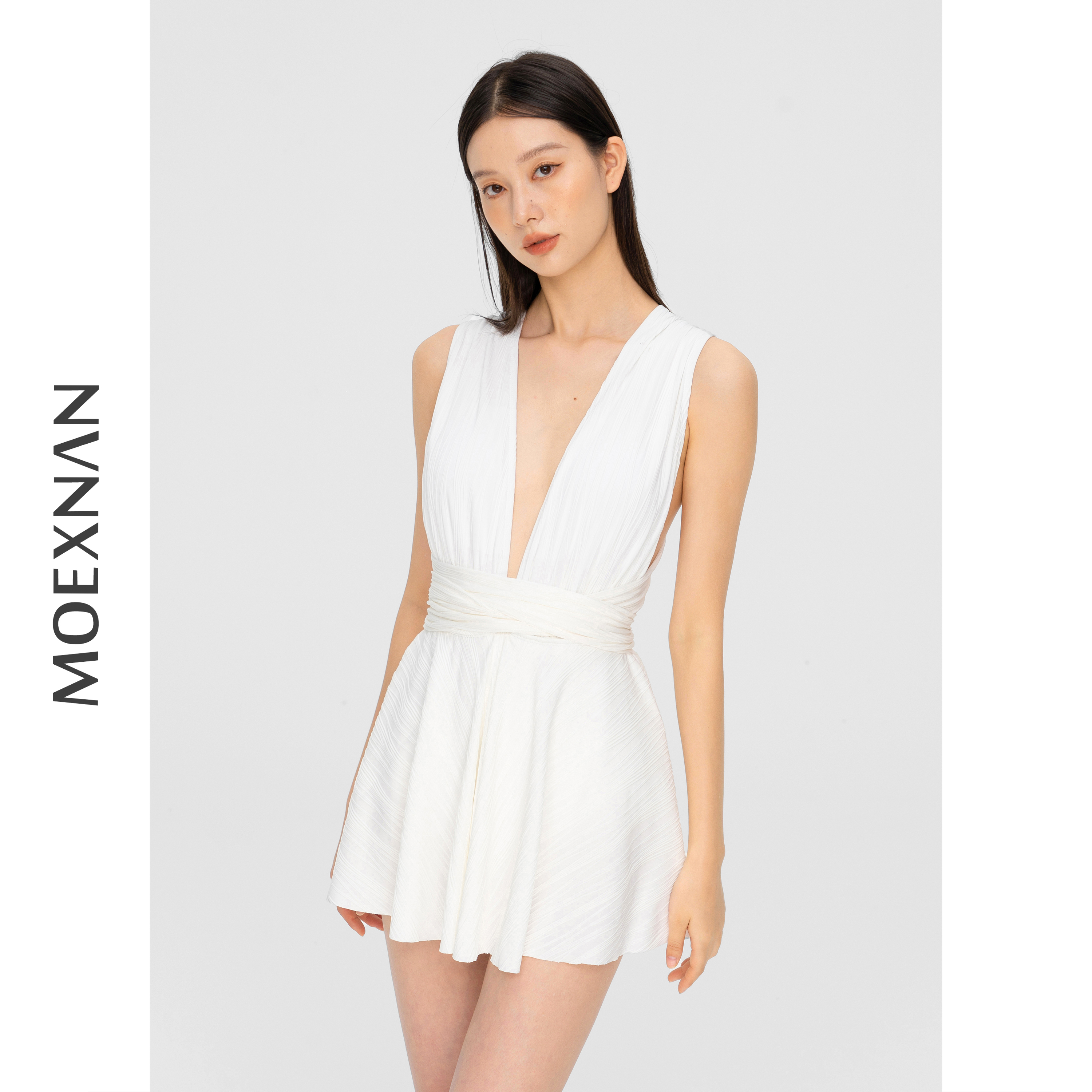 moexnan性感连体裙式泳衣女白色