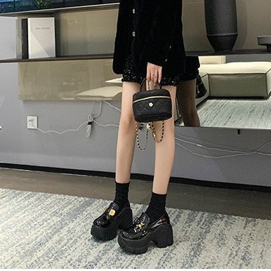 松糕鞋女厚底小个子增高一脚蹬懒人乐福鞋jk日系皮鞋学院皮鞋代发