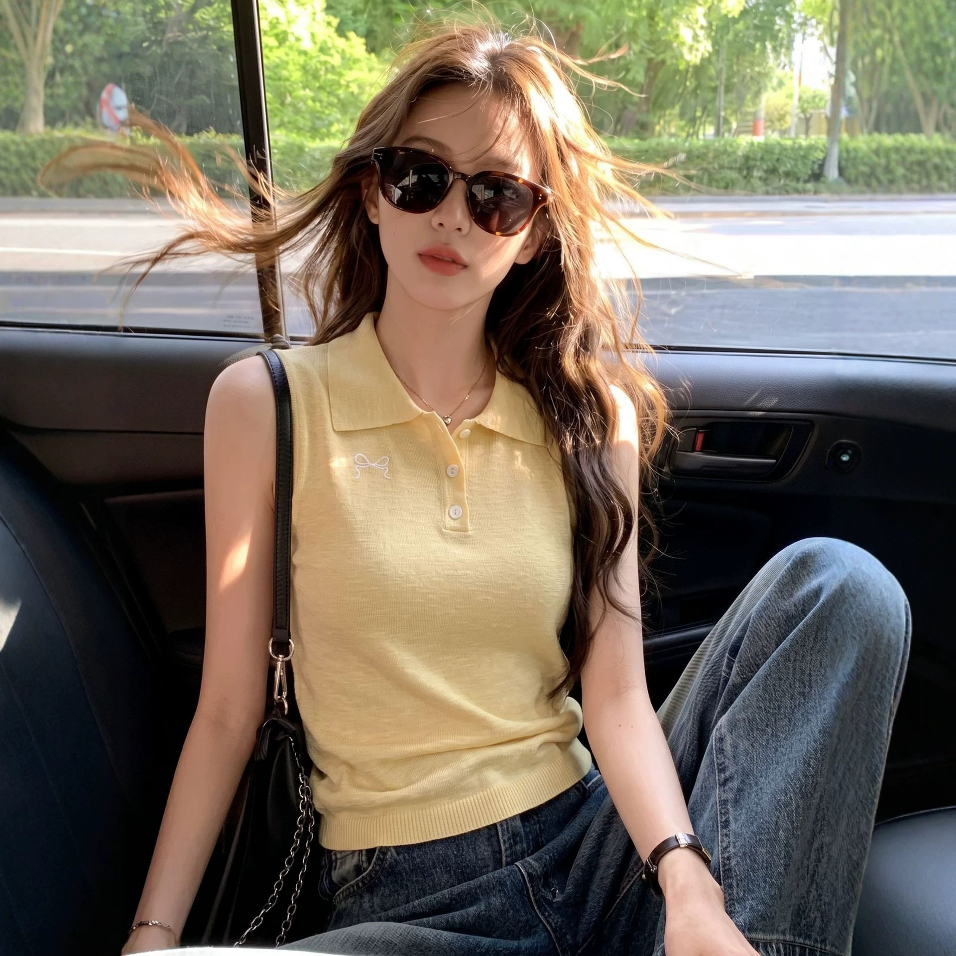 奶黄色设计感polo衫冰丝针织背心蝴蝶结薄款无袖气质上衣夏季女