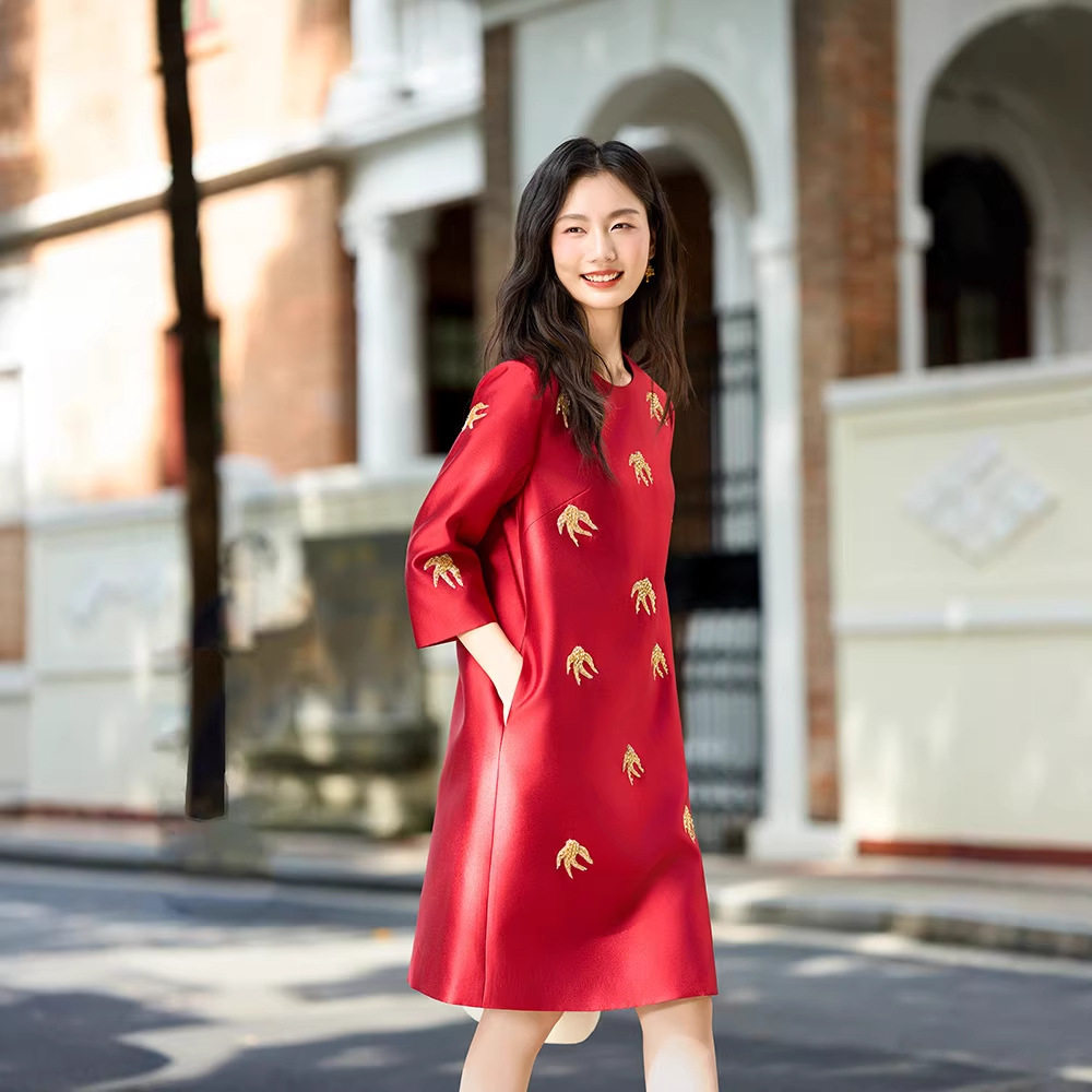 南油高端重工钉珠管燕子刺绣气质显瘦喜婆婆改良旗袍丝毛连衣裙子