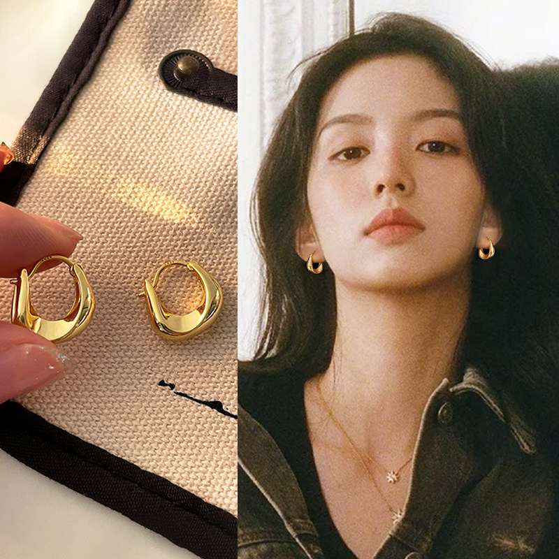 金色简约素圈耳环女士轻奢高级感耳扣适合夏天的耳饰2026新款爆款