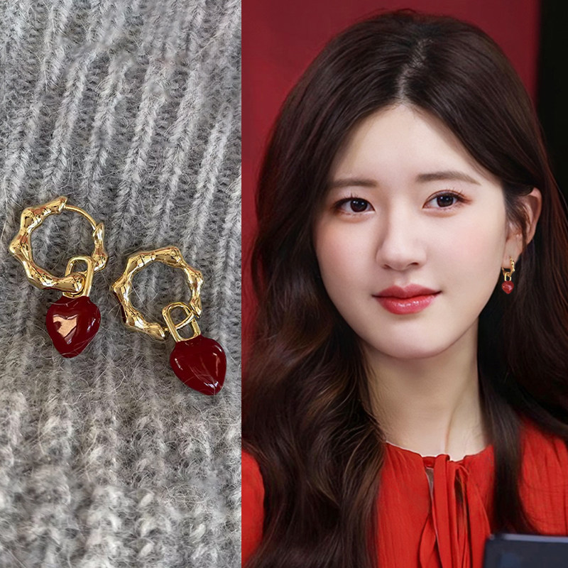 安可拉红爱心吊坠耳环女士小众独特复古港风耳钉耳扣2025新款耳饰,饰品/流行首饰/时尚饰品新,耳环,淘宝优惠券,粉丝福利购,淘宝优惠卷