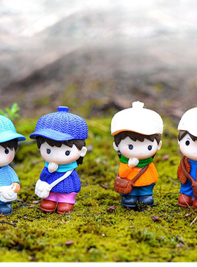 微景观卡通人物小摆件创意挎包毛线情侣公仔盆栽造景小人蛋糕装饰