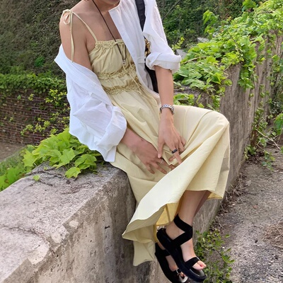 hmode黄色高腰抽绳吊带连衣裙女