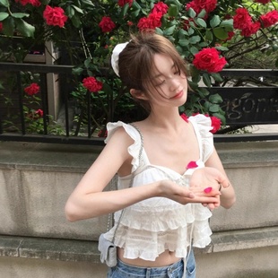 The Barnnet现H25夏款韩国东大门修身显瘦白色甜美荷叶边吊带上衣