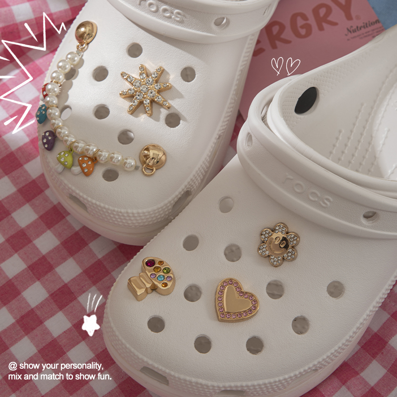 五彩星菇白色洞洞鞋扣配饰crocs鞋花可拆卸卡骆驰高级diy装饰配件