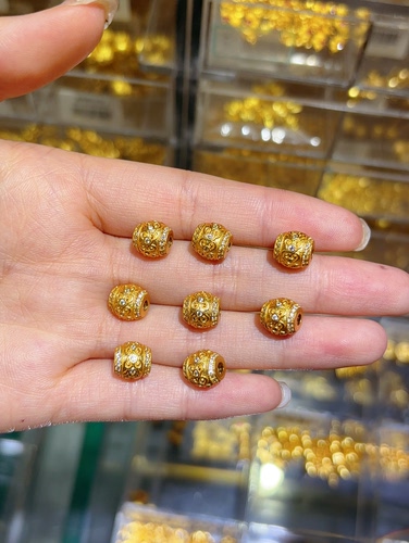 白钻祥云桶珠8.3mm*8.5mm一枚