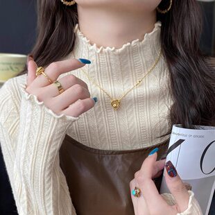 白色打底衫女秋冬季内搭2025新款半高领木耳边针织上衣高级感毛衣